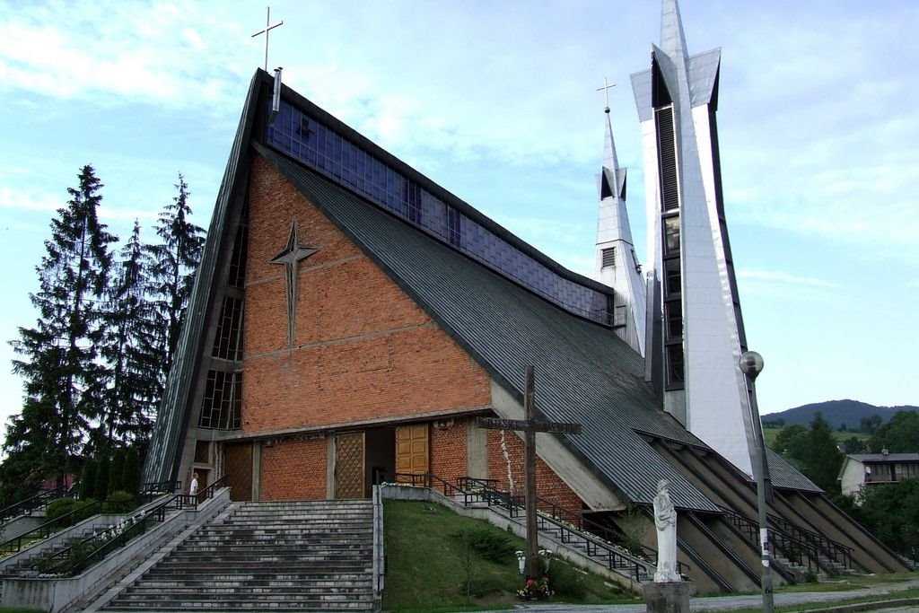 Sowliny Kościół